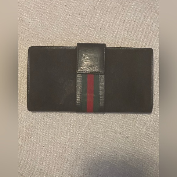 Preloved Gucci Jacquard/Leather Sherry Line Black Wallet; can use as crossbody. - Picture 10 of 12